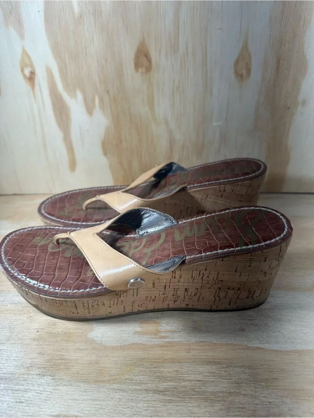 Sam Edelman Tan Cork-Style Wedge Thong Sandals Women’s Size 8.5
